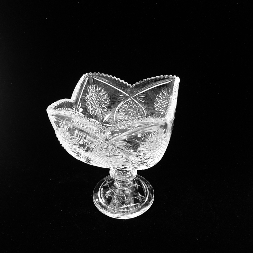 Spot Supply Crystal Glass Goblet Juice Cup Ice Cream Cup Home Storage Collection Furnishings Ornaments Spot Supply Crystal Glass Goblet Juice Cup Ice Cream Cup Home Storage Collection Furnishings Ornaments