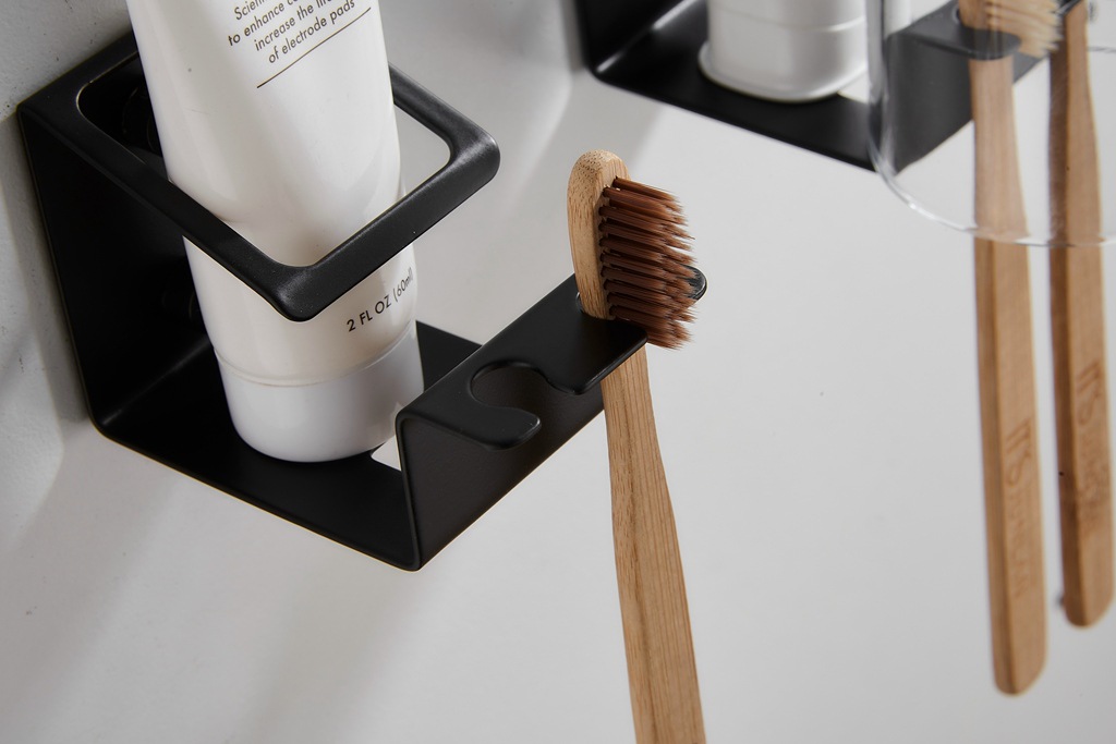 304 Stainless Steel Toothbrush Holder PunchFree Creative Toothpaste Toothbrush Cup Holder Bathroom Rack 304 Stainless Steel Toothbrush Holder PunchFree Creative Toothpaste Toothbrush Cup Holder Bathroom Rack