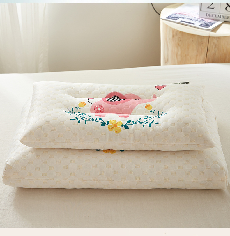 Factory Direct Sales Latex Pillow Natural Broken Latex Cartoon Printing Children's Latex Pillow