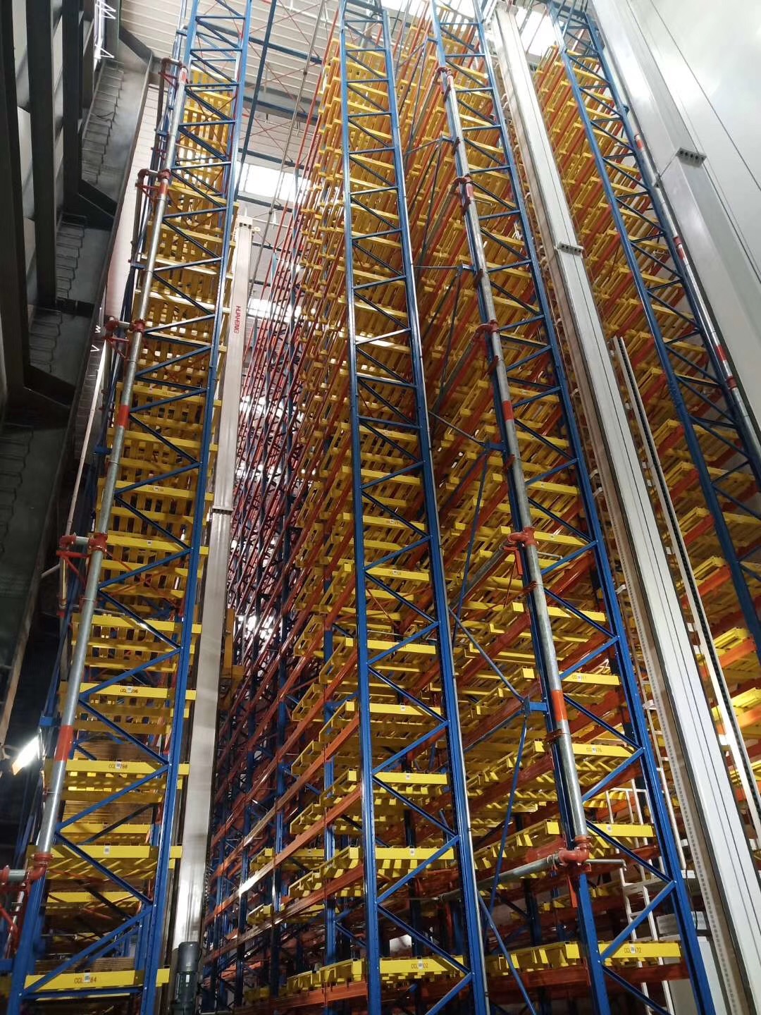 Warehouse shelf warehouse shelf factory shelf Africa factory heavy storage shelf super large shelf Warehouse shelf warehouse shelf factory shelf Africa factory heavy storage shelf super large shelf