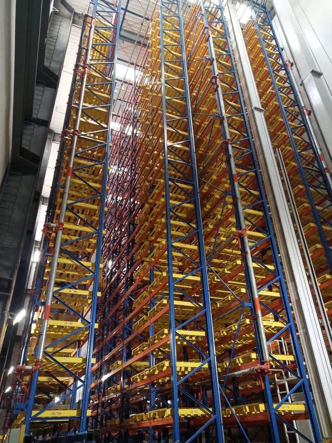 Warehouse shelf warehouse shelf factory shelf Africa factory heavy storage shelf super large shelf Warehouse shelf warehouse shelf factory shelf Africa factory heavy storage shelf super large shelf