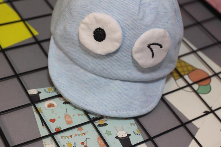South Korean version of the new children's pure cotton pointy end of a soft cornice cap and baby pacifiers.