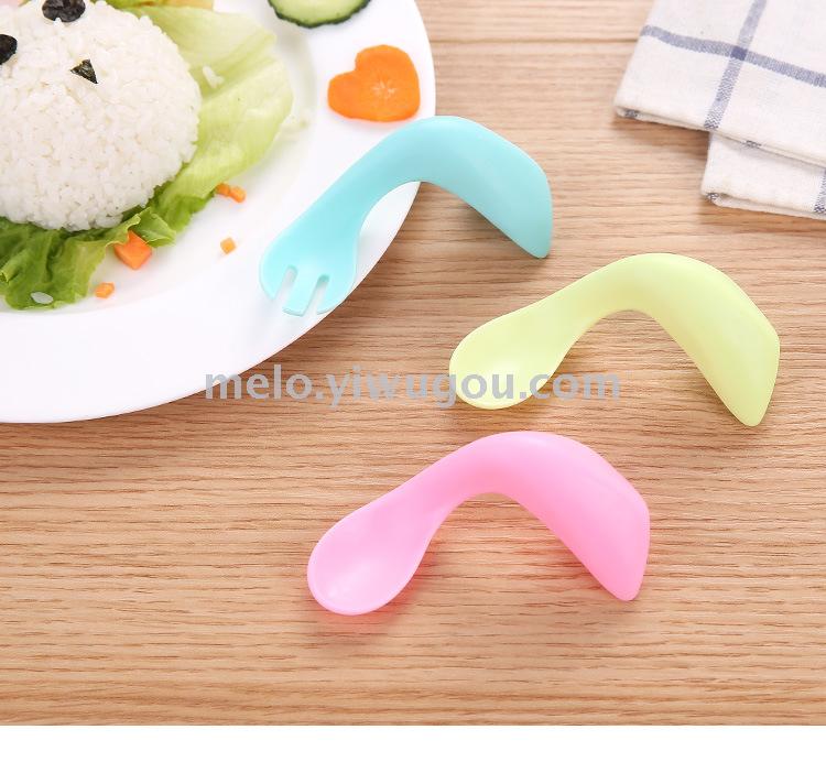 Baby tilting spoon, learning to eat training spoons, children fork spoons, baby utensils Baby tilting spoon, learning to eat training spoons, children fork spoons, baby utensils