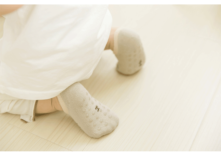 Autumn winter children socks floor socks cartoon animal full cotton wool loop thickened infant socks Autumn winter children socks floor socks cartoon animal full cotton wool loop thickened infant socks