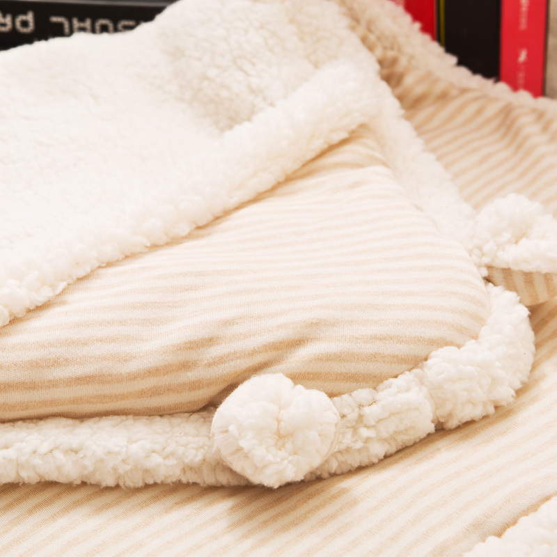 Baby Blanket Cotton Baby Swaddling Quilt Spring, Autumn and Winter Hug Blanket Summer Thickened Quilt Baby Supplies