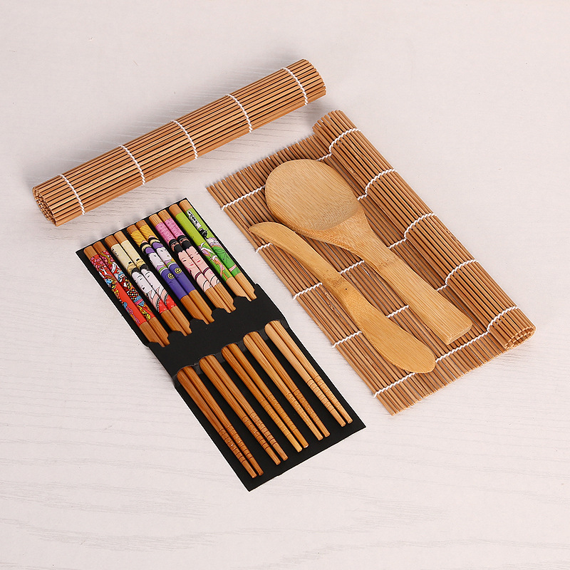 Factory Direct Sales Sushi Tool Set Japanese-Style Compact Roll Making Seaweed Rice Ball Bento Tool Set