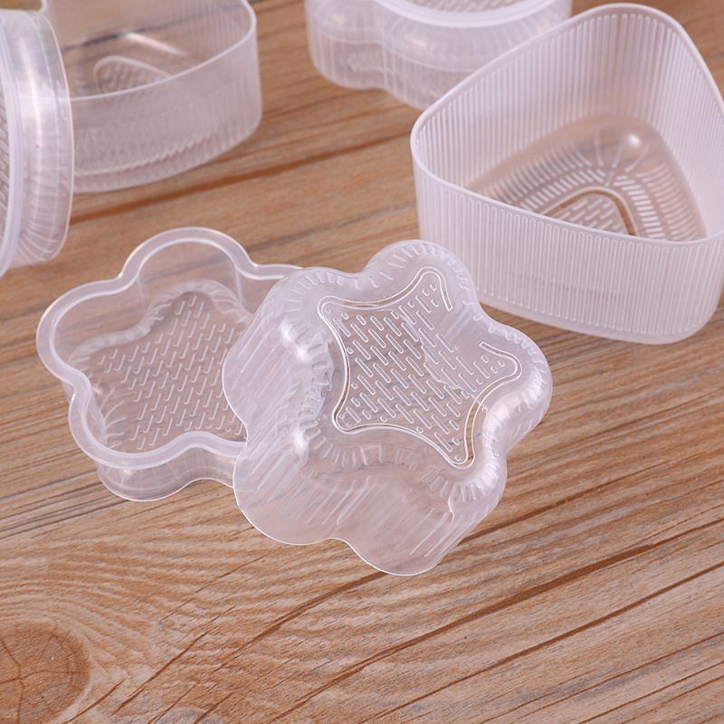 Creative Cartoon Shape Triangle Rice Ball Mold Household Children&#039;s Rice Bento Mold DIY Seaweed Sushi Mold