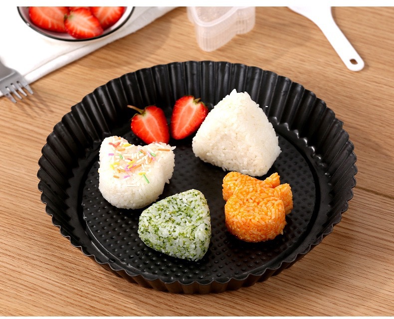 Creative Cartoon Shape Triangle Rice Ball Mold Household Children's Rice Bento Mold DIY Seaweed Sushi Mold Creative Cartoon Shape Triangle Rice Ball Mold Household Children's Rice Bento Mold DIY Seaweed Sushi Mold