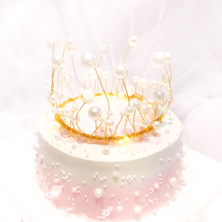 Pearl Crown Seaweed Alloy Ornaments Seaweed Birthday Cake Baking Decoration Baby Bridal Headdress round Style Pearl Crown Seaweed Alloy Ornaments Seaweed Birthday Cake Baking Decoration Baby Bridal Headdress round Style