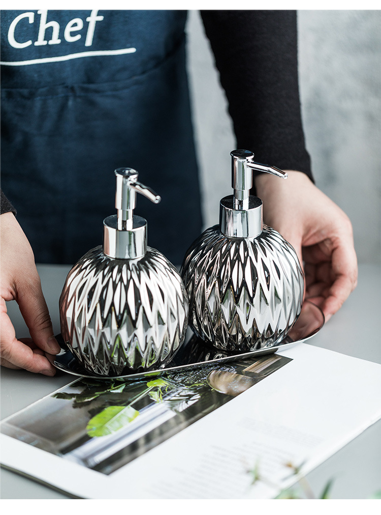Ceramic Light Luxury hand sanitizer bottle Body wash Shampoo lotion bottle Press bottle in hotel Guesthouse bathroom Ceramic Light Luxury hand sanitizer bottle Body wash Shampoo lotion bottle Press bottle in hotel Guesthouse bathroom