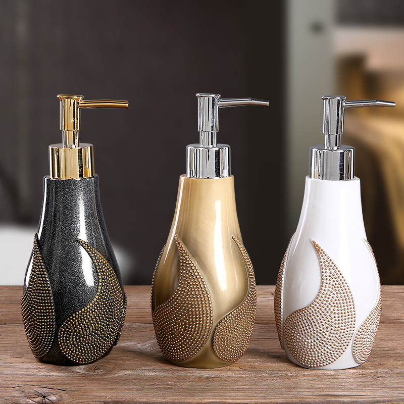grade resin lotion bottle European creative tricolor hotel club press the bottle of shampoo body wash and hand sanitizer