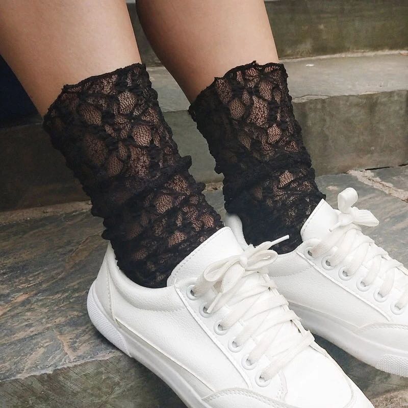 Imported Lace Loose Socks