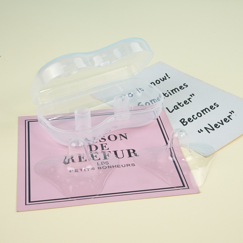Triangle Silicone Nipple Shields Soft Silicone Nipple Protector Pair with PP Box Package Wholesale Maternal Supplies Triangle Silicone Nipple Shields Soft Silicone Nipple Protector Pair with PP Box Package Wholesale Maternal Supplies