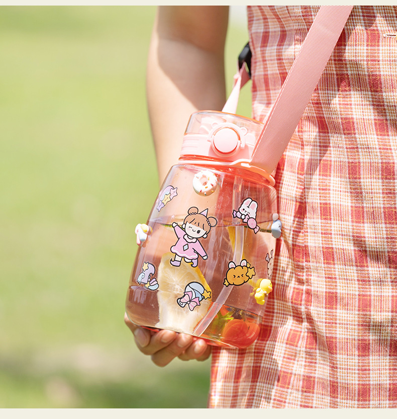 Cup Male and Female Cute Internet Sensation Straw LargeCapacity Water Cup Double Drink Lu Ke Burning Same Fresh Kettle Cup Male and Female Cute Internet Sensation Straw LargeCapacity Water Cup Double Drink Lu Ke Burning Same Fresh Kettle