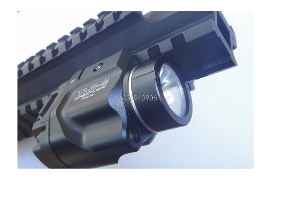 TLR-8 All-Metal Tail Hood All-Inclusive Red Laser 600 Lumen LED Torch TLR-8 All-Metal Tail Hood All-Inclusive Red Laser 600 Lumen LED Torch