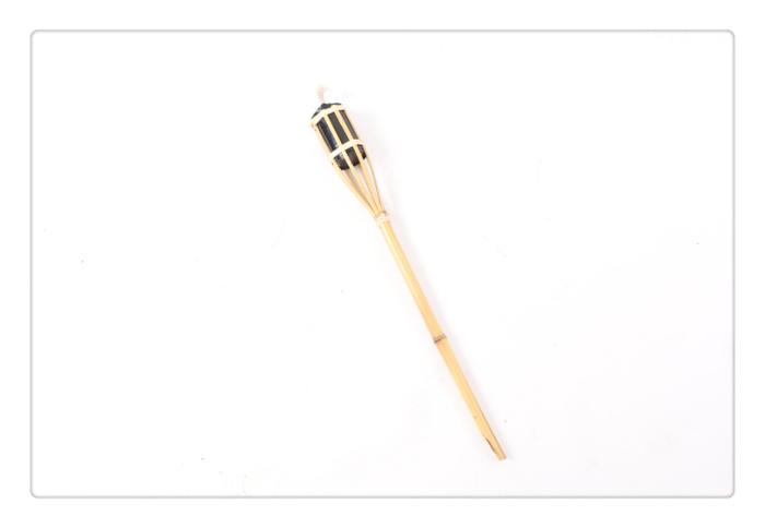 Male - dried bamboo wood torch outdoor lighting barbecue camping lamp decoration. Male - dried bamboo wood torch outdoor lighting barbecue camping lamp decoration.
