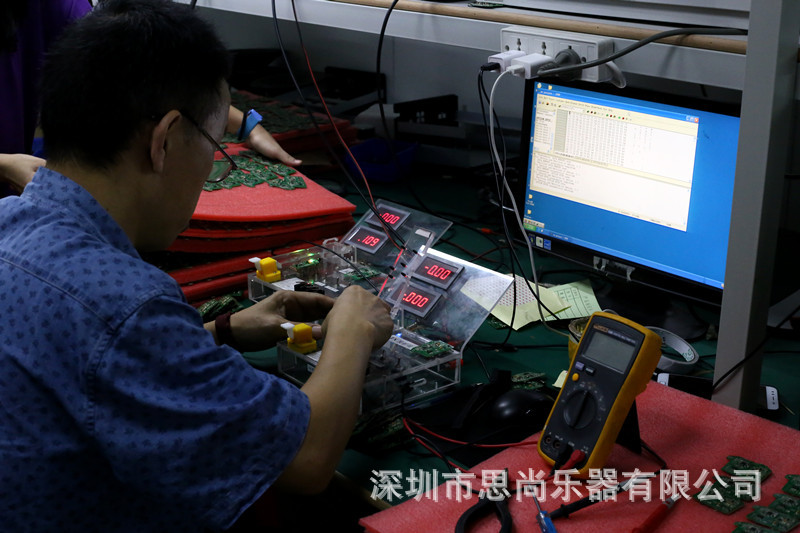 Wireless Transmission System Electric Guitar Wireless Vibration Pickup Wireless Transceiver A8 Guitar Wireless Receiver Wireless Transmission System Electric Guitar Wireless Vibration Pickup Wireless Transceiver A8 Guitar Wireless Receiver