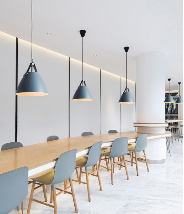 Nordic chandelier creative restaurant bar table lamp personality cafe chandelier macaron iron lamps