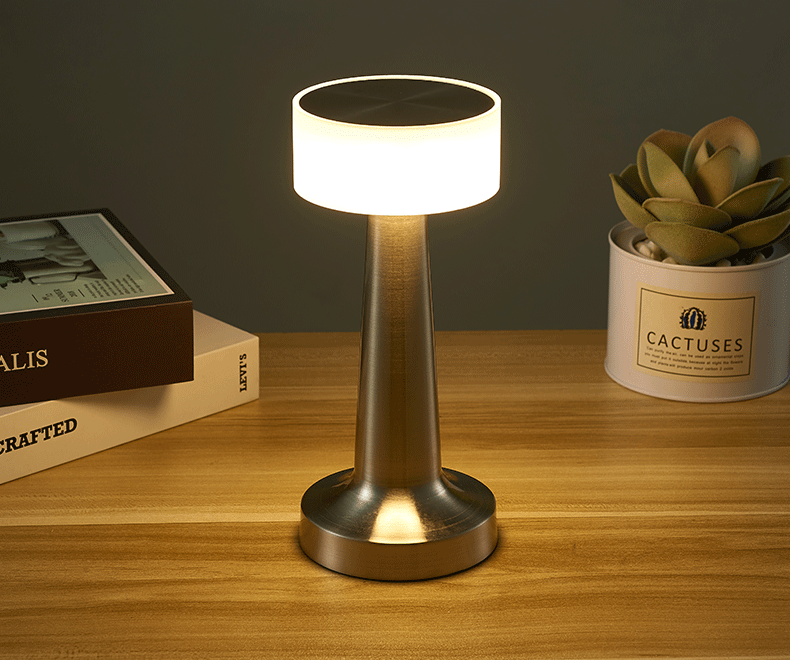 Bar Desk Lamp LED Table Lamp Eye Protection Metal Table Lamp Restaurant Desk Lamp Bar Desk Lamp LED Table Lamp Eye Protection Metal Table Lamp Restaurant Desk Lamp