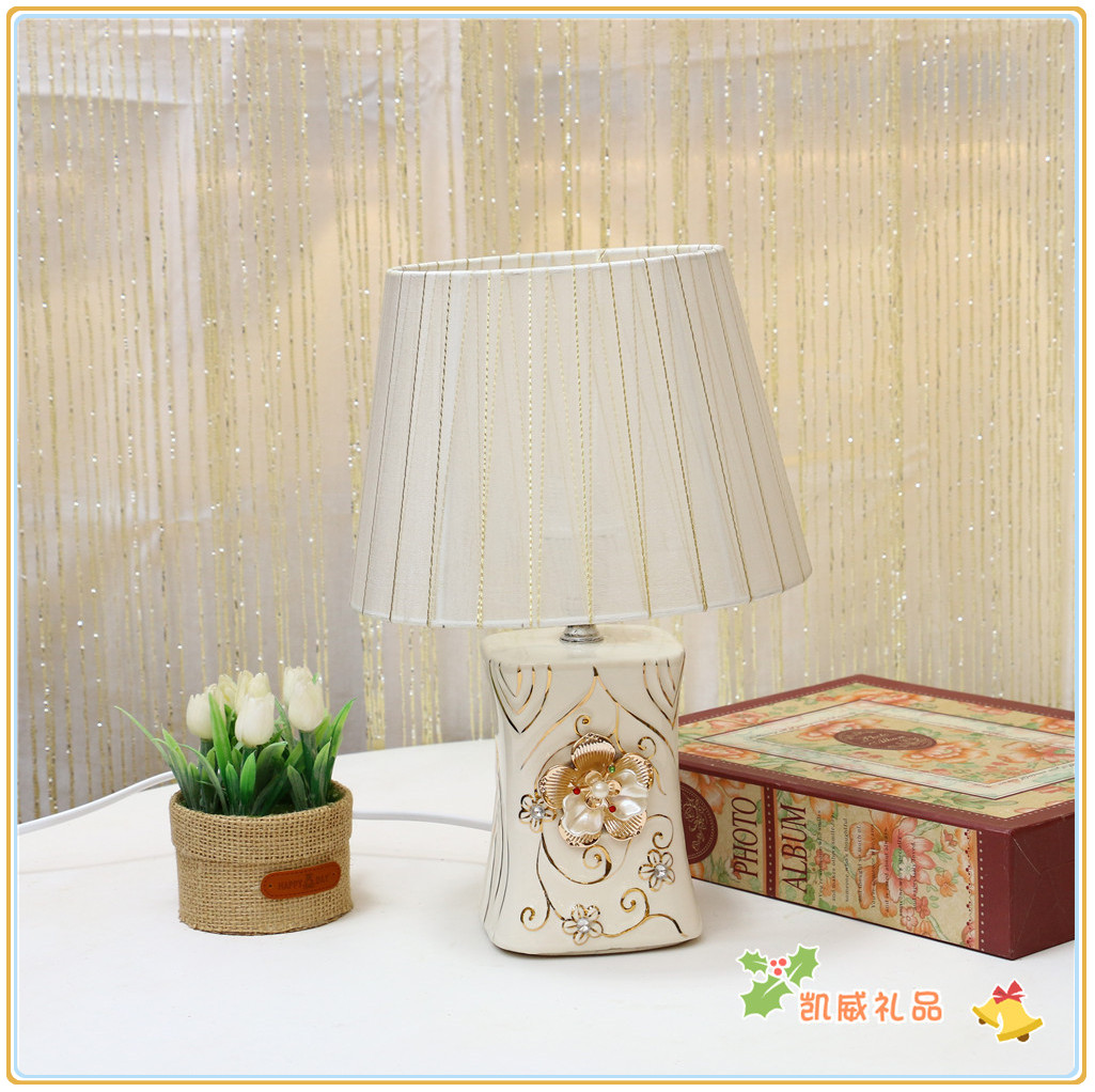 Ceramic Table Lamp Bedroom Bedside Lamp Home Warm Living Room European Bedside Table Wedding Room Room Decoration Lamps Ceramic Table Lamp Bedroom Bedside Lamp Home Warm Living Room European Bedside Table Wedding Room Room Decoration Lamps