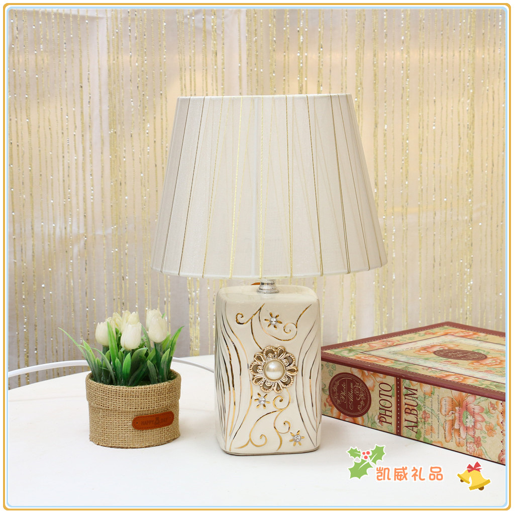 Ceramic Table Lamp Bedroom Bedside Lamp Home Warm Living Room European Bedside Table Wedding Room Room Decoration Lamps Ceramic Table Lamp Bedroom Bedside Lamp Home Warm Living Room European Bedside Table Wedding Room Room Decoration Lamps