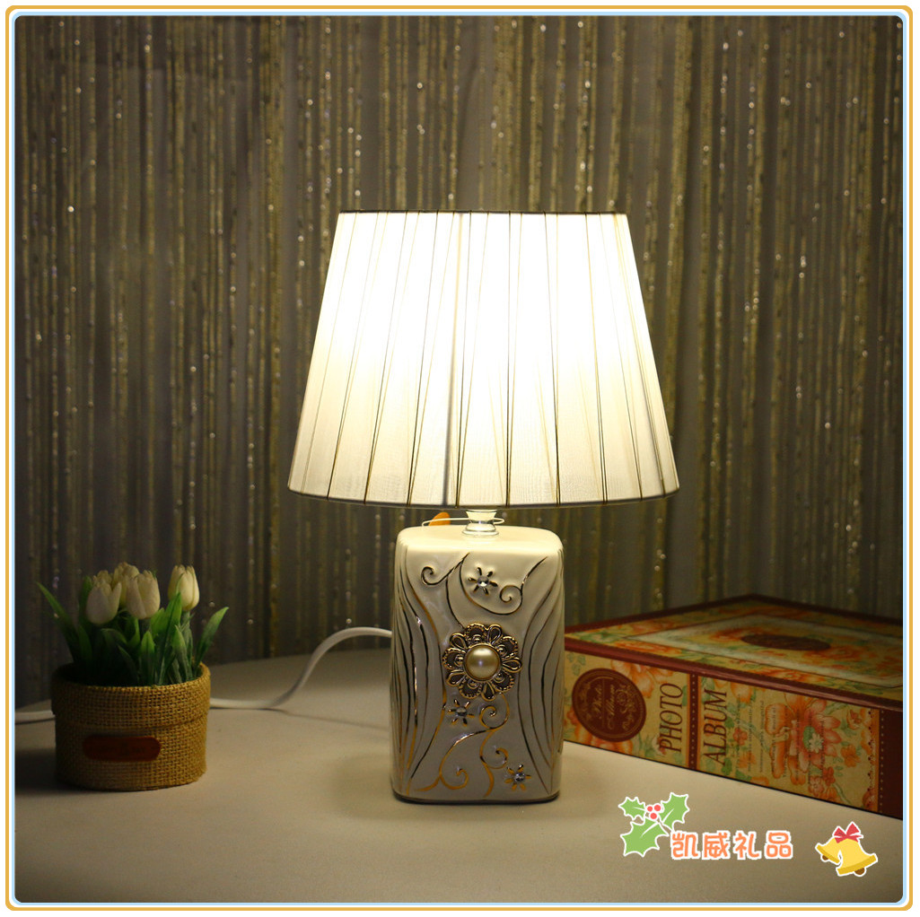 Ceramic Table Lamp Bedroom Bedside Lamp Home Warm Living Room European Bedside Table Wedding Room Room Decoration Lamps Ceramic Table Lamp Bedroom Bedside Lamp Home Warm Living Room European Bedside Table Wedding Room Room Decoration Lamps