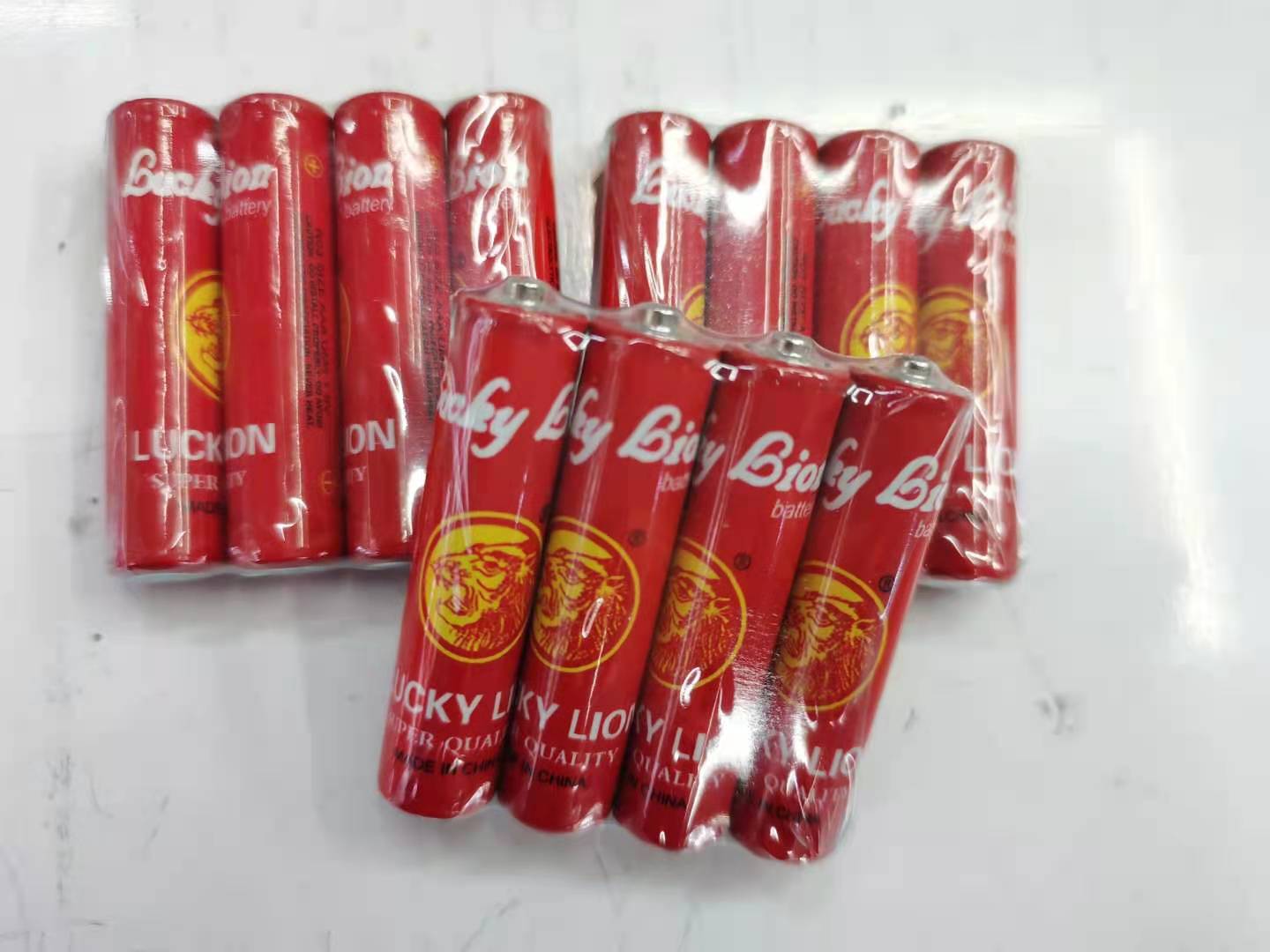 Lion Lucky Lion7 Battery Small Power Children&#039;s Toy Car AAA Carbon Battery Factory Direct Sales