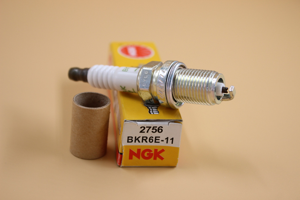 NGK Spark Plug BKR6E-11 for TOYOTA NISSAN LEXUS ISUZU MITSUBISHI KIA SUZUKI NGK Spark Plug BKR6E-11 for TOYOTA NISSAN LEXUS ISUZU MITSUBISHI KIA SUZUKI