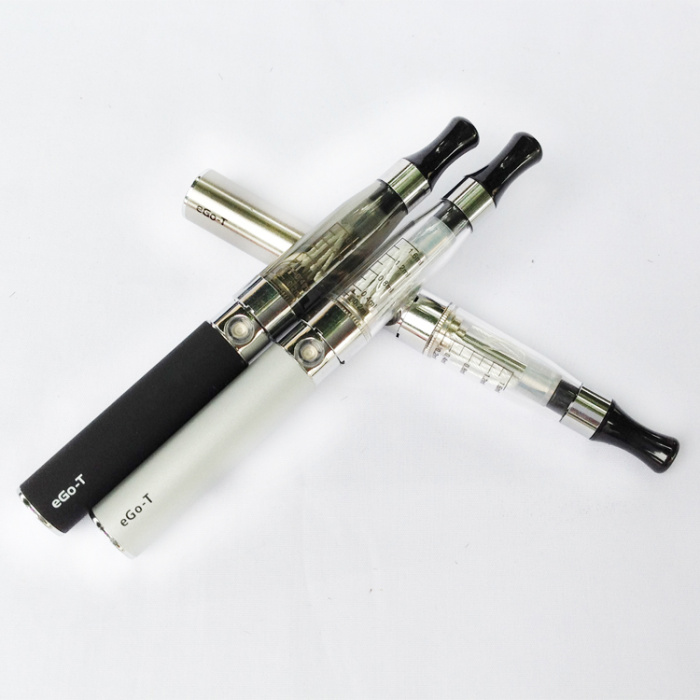 High quality rechargeable electronic cigarette ego CE4 blister cards kits