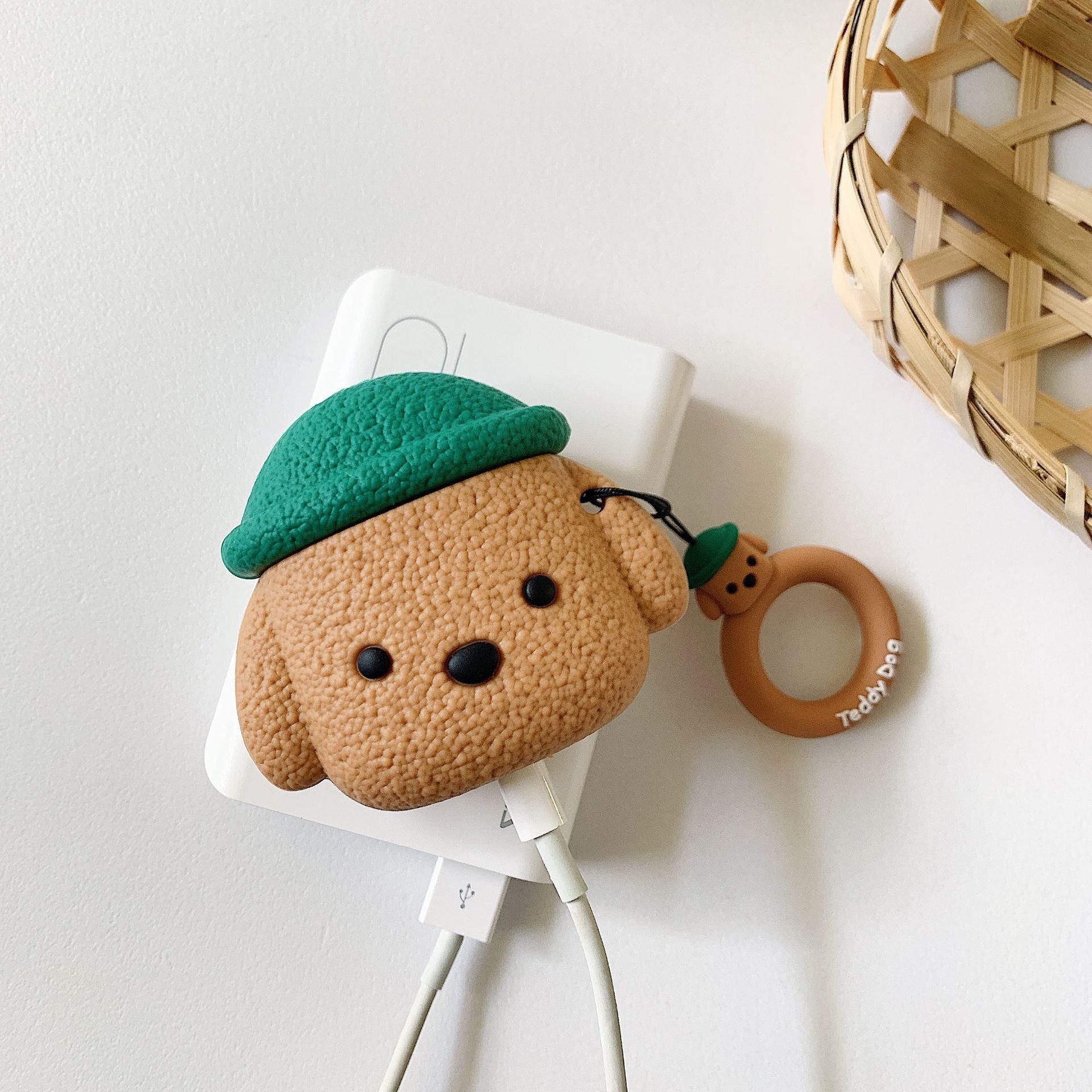 AirPods Protective Case Bear Apple Bluetooth Wireless Earphone Case Cartoon Cute Silica Gel Box Shell Applicable AirPods Protective Case Bear Apple Bluetooth Wireless Earphone Case Cartoon Cute Silica Gel Box Shell Applicable