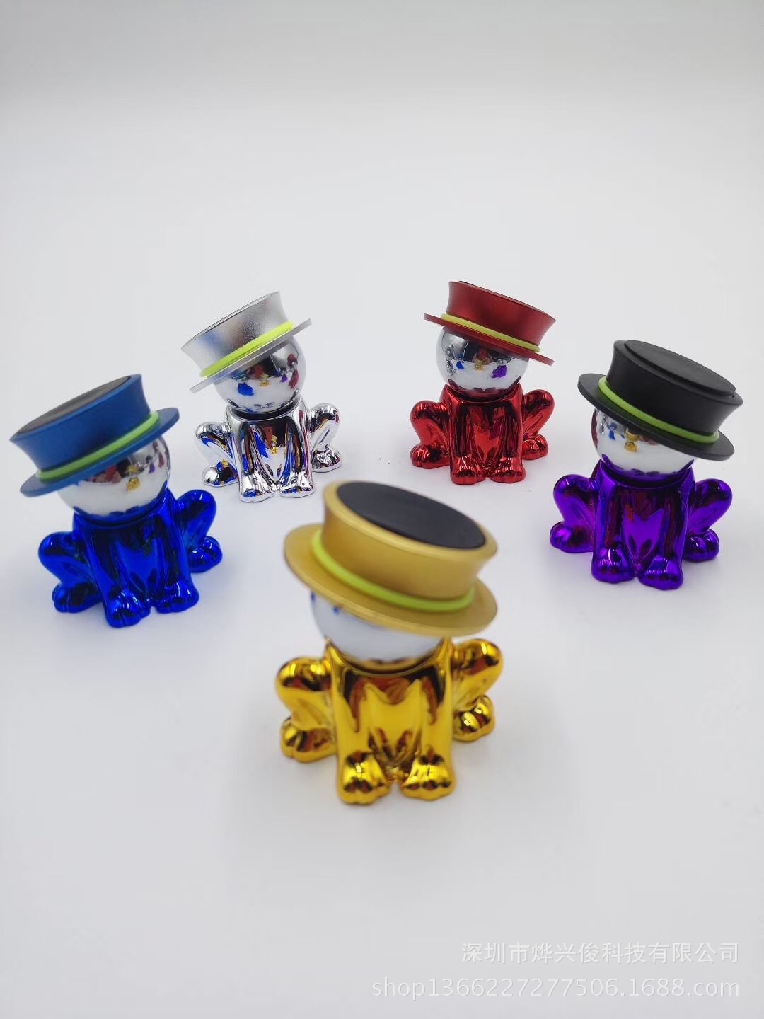 Cap car bracket all metal mobile phone bracket small iron man magnetic mobile phone bracket navigation bracket