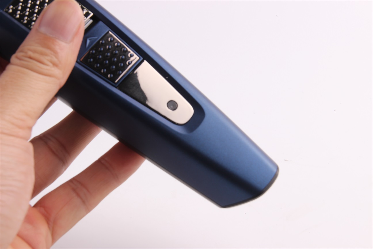 Geemy6582 men's multifunctional haircut set, electric hair clippers, and nose hair trimmer Geemy6582 men's multifunctional haircut set, electric hair clippers, and nose hair trimmer