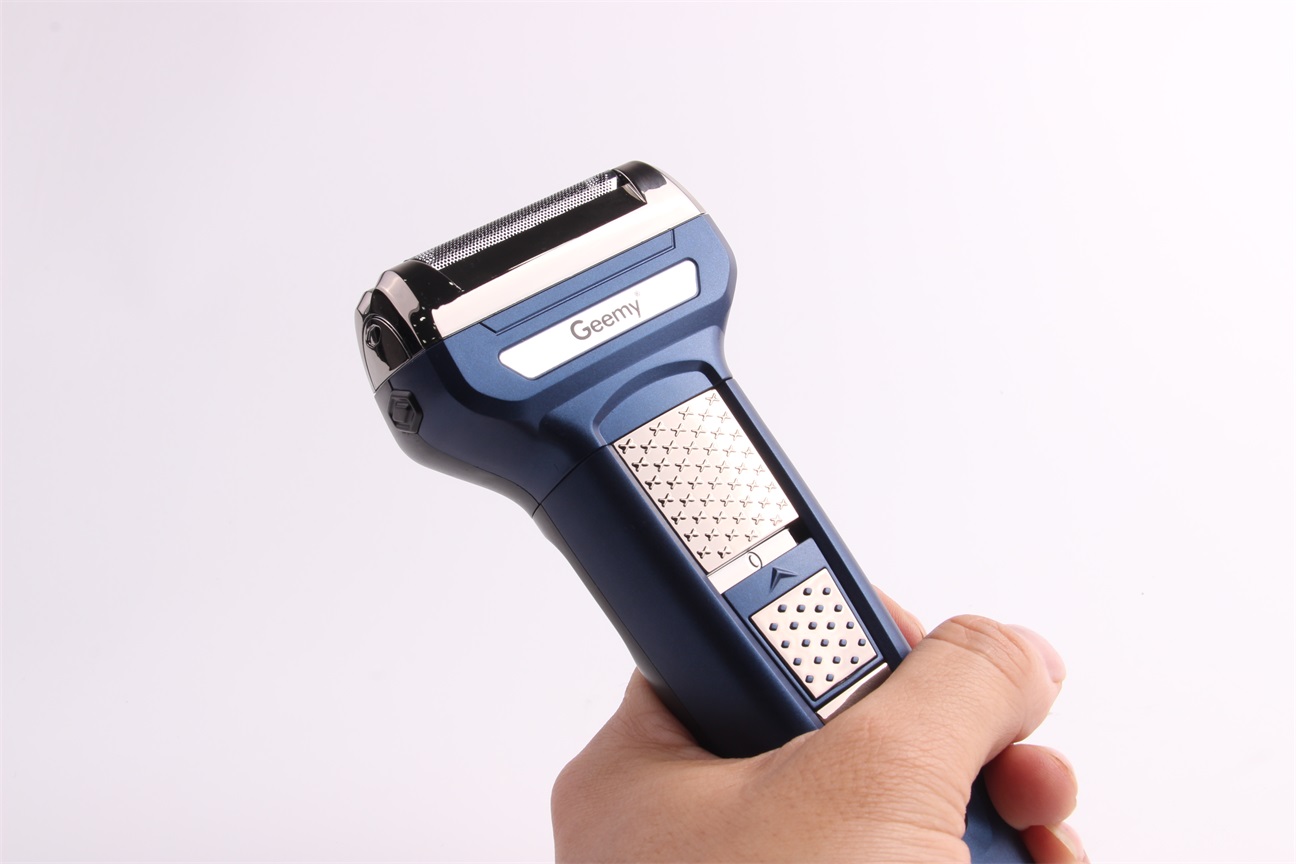 Geemy6582 men's multifunctional haircut set, electric hair clippers, and nose hair trimmer Geemy6582 men's multifunctional haircut set, electric hair clippers, and nose hair trimmer