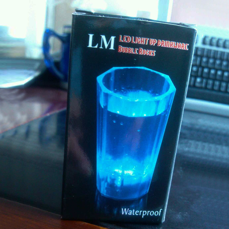 Manufacturers direct selling foreign trade luminous cup of the latest new bar special cup colorful cup