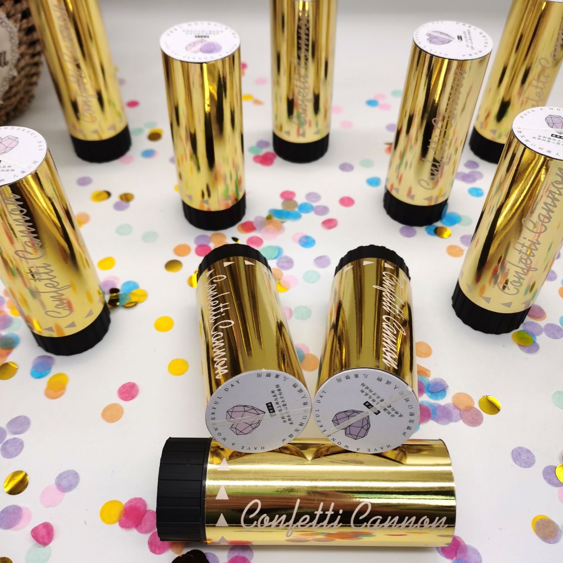 Rose Gold Small Salute Handheld 11cm Spring Fireworks Tube Colorful Paper Scrap Graduation Opening Wedding and Rose Gold Small Salute Handheld 11cm Spring Fireworks Tube Colorful Paper Scrap Graduation Opening Wedding and