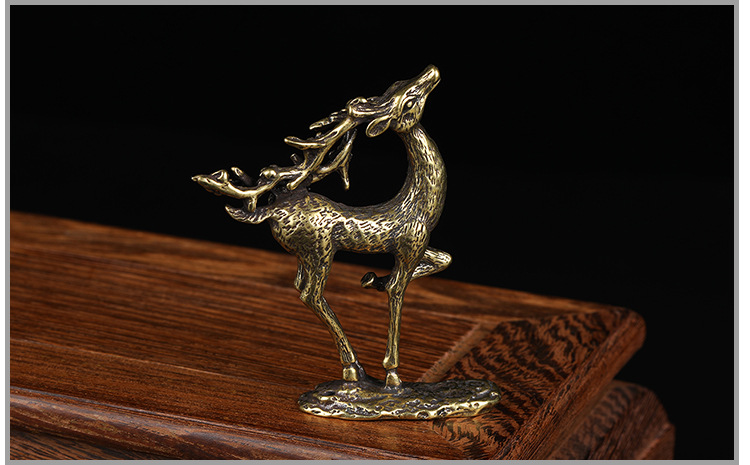 Pure Copper Mini Animal Ornaments Solid Brass Sika Deer Elk Ornaments Safe Metal Crafts Sculpture Metal Deer