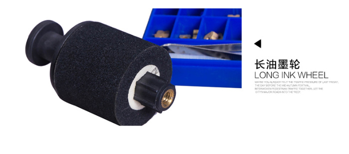 Synchronous Tracking Ink Roller Pad Coding Machine with Pillow Packaging Machine Automatic Production Date Synchronous Tracking Ink Roller Pad Coding Machine with Pillow Packaging Machine Automatic Production Date