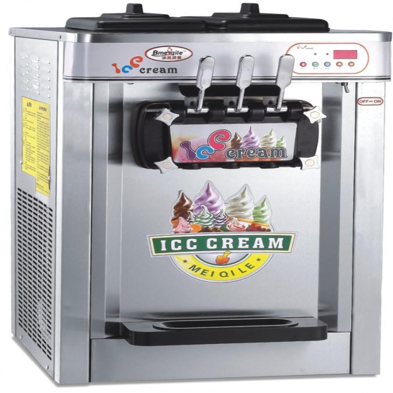 Ice cream machine 