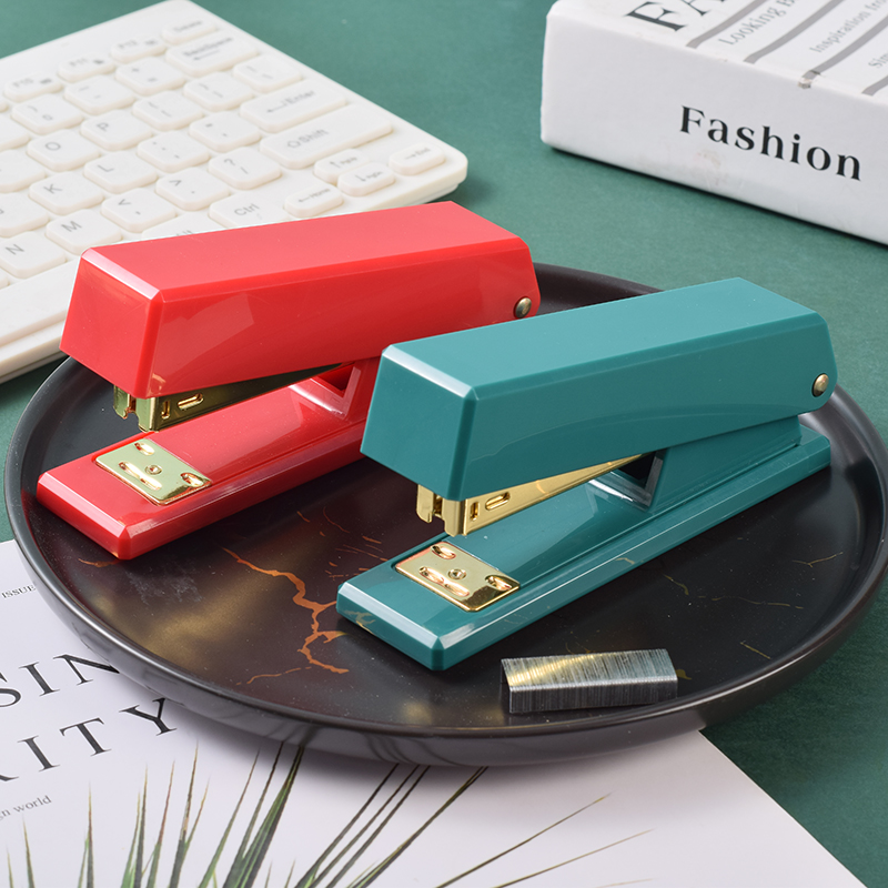 Factory Customized Red Green Gold Christmas Stapler Light Luxury Lengthened Stapler 12# Large Office Book Stapler 