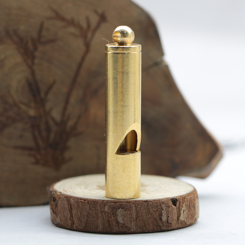 Handmade Brass Whistle Car Key Ring Pendant Men's and Women's Outdoor Survival Whistle Necklace Bag Pendant