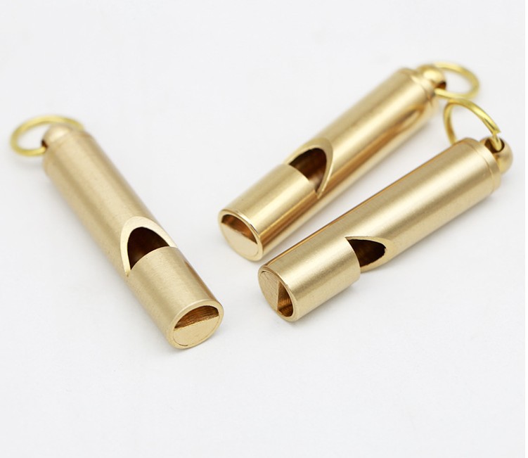 Outdoor Supplies EDC Tools Handmade Brass Survival Whistle Keychain Pendant Retro Yellow Pure Copper Whistle Outdoor Supplies EDC Tools Handmade Brass Survival Whistle Keychain Pendant Retro Yellow Pure Copper Whistle