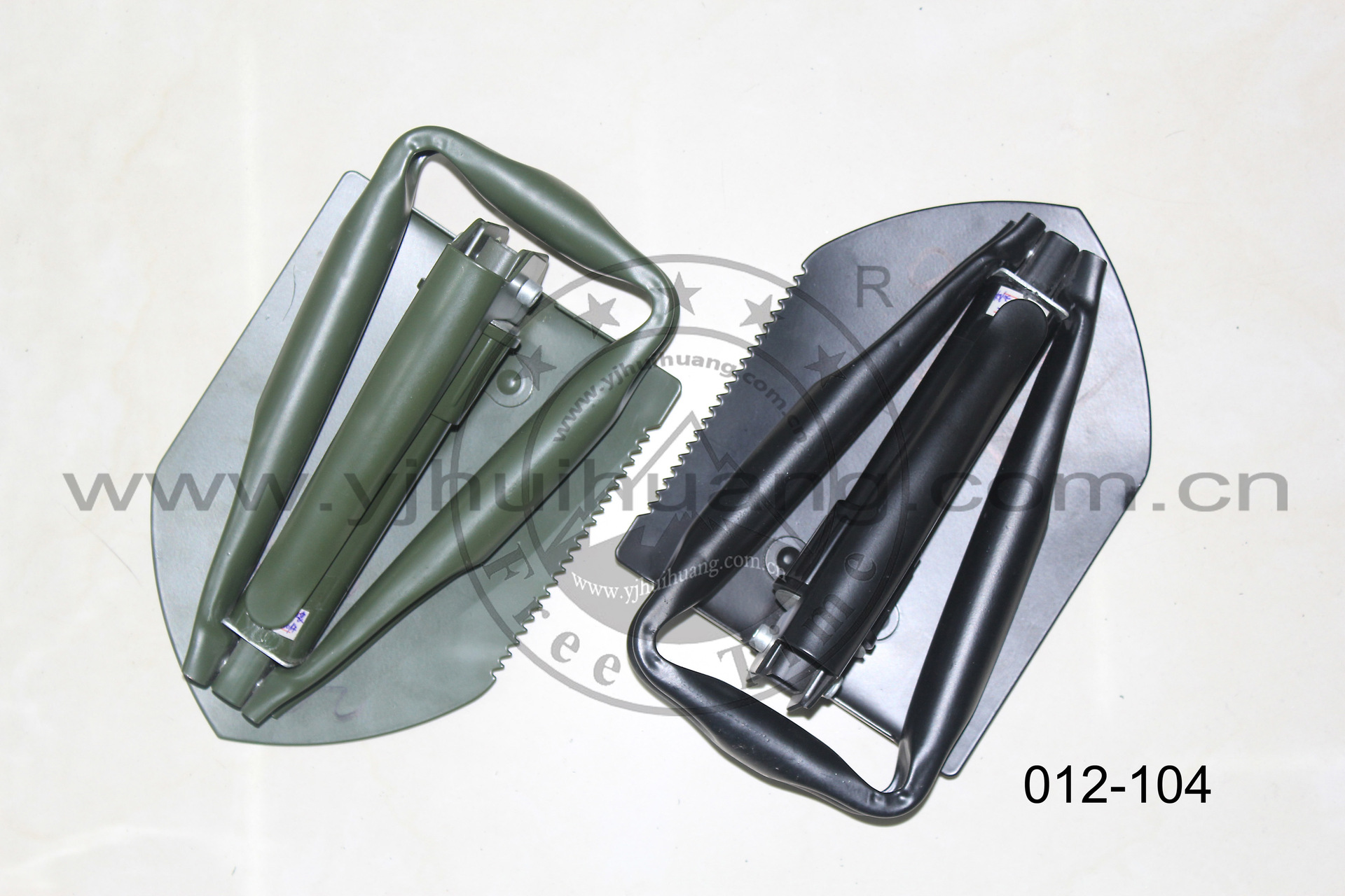 Metal folding shovel is convenient and practical tools of agricultural tools a shovel shovel spade folding shovel
