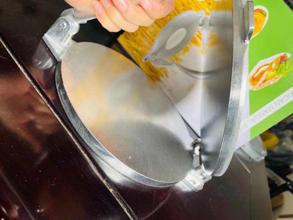 Stainless Steel Mexican Noodle Press Aluminum Manual Tortillas Dough Press Setting Machine Wrapper Maker Cake Press Stainless Steel Mexican Noodle Press Aluminum Manual Tortillas Dough Press Setting Machine Wrapper Maker Cake Press