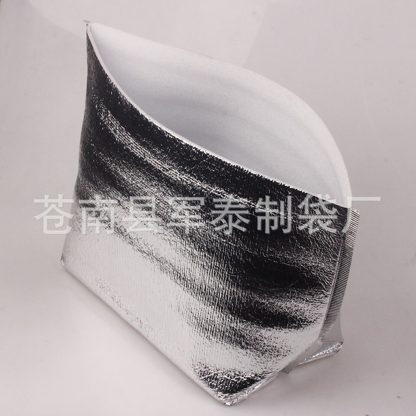 Thickened ThreeDimensional Aluminum Foil Insulation Bag Takeaway Disposable Fruit Cake Seafood Cooler Bag Insulation Bag Thickened ThreeDimensional Aluminum Foil Insulation Bag Takeaway Disposable Fruit Cake Seafood Cooler Bag Insulation Bag