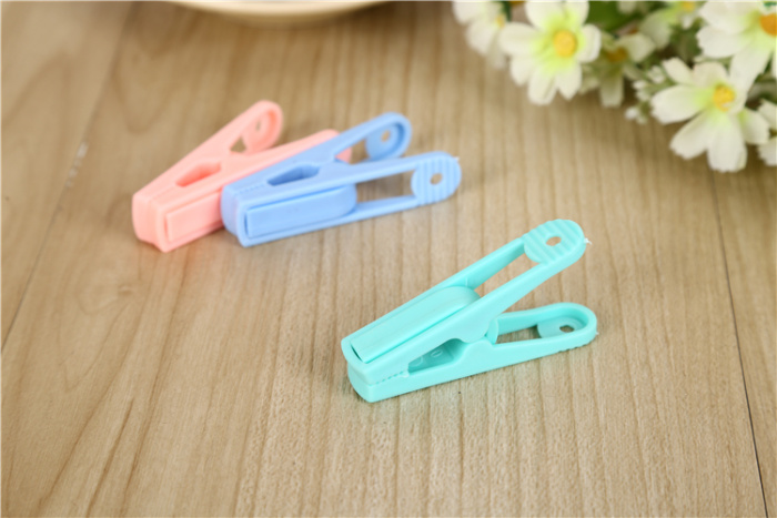 Wind Proof Zone Basket Clip Plastic Peg Clothes Pin Plastic Clip More than Plastic Clip