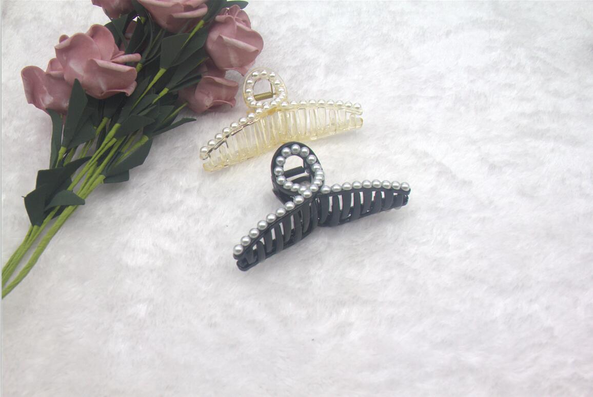 Web Celebrity Popular Pearl Clip Ladies Dish Hair Ponytail Plastic Clip Night Market 1 yuan 2 yuan shop hair clip Supply