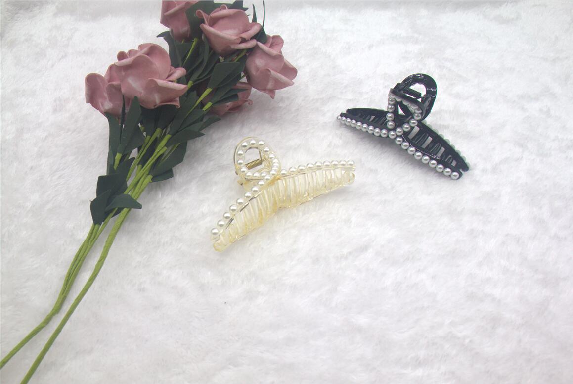 Web Celebrity Popular Pearl Clip Ladies Dish Hair Ponytail Plastic Clip Night Market 1 yuan 2 yuan shop hair clip Supply