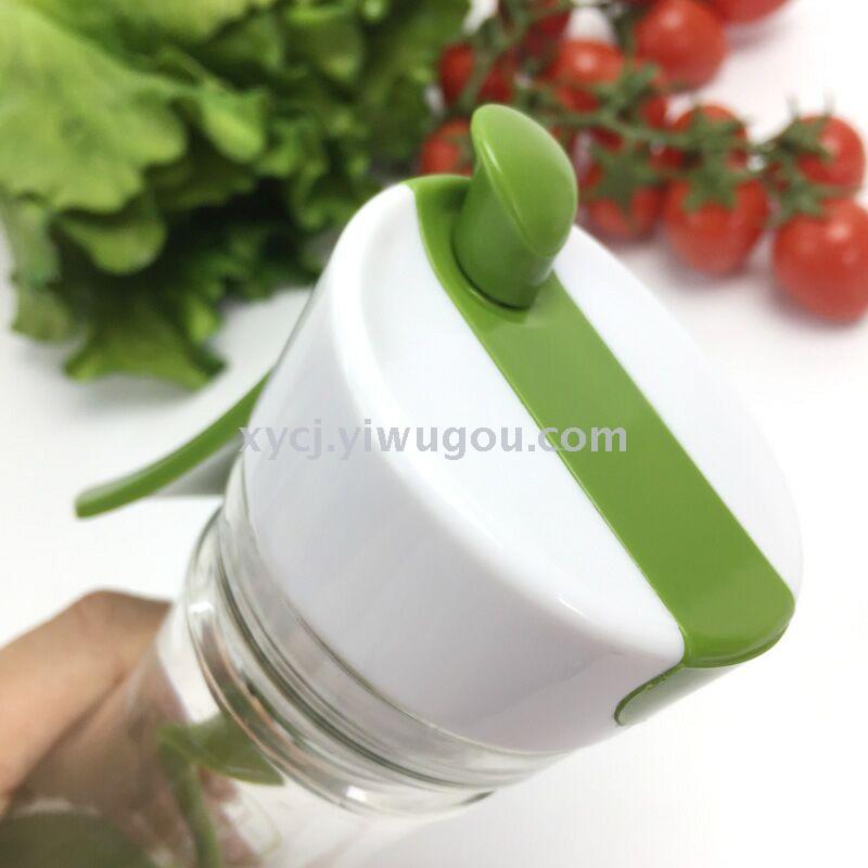 Seasoning bottle hand seasoning mixing cup mixing cup salad cup seasoning pot kitchen tool stirring automatically