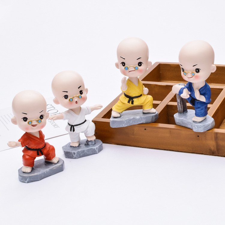 Car Decoration Shaking Head Monk with Glasses Shaolin Kung Fu Monk Martial Arts Boxing Resin Crafts Car Decoration Shaking Head Monk with Glasses Shaolin Kung Fu Monk Martial Arts Boxing Resin Crafts