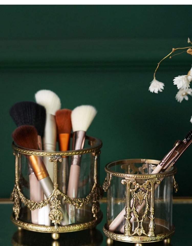 Fei Ling Home European Style Vintage Engraving Brass Glass Storage Bucket Makeup Brush Imported arts and crafts Fei Ling Home European Style Vintage Engraving Brass Glass Storage Bucket Makeup Brush Imported arts and crafts